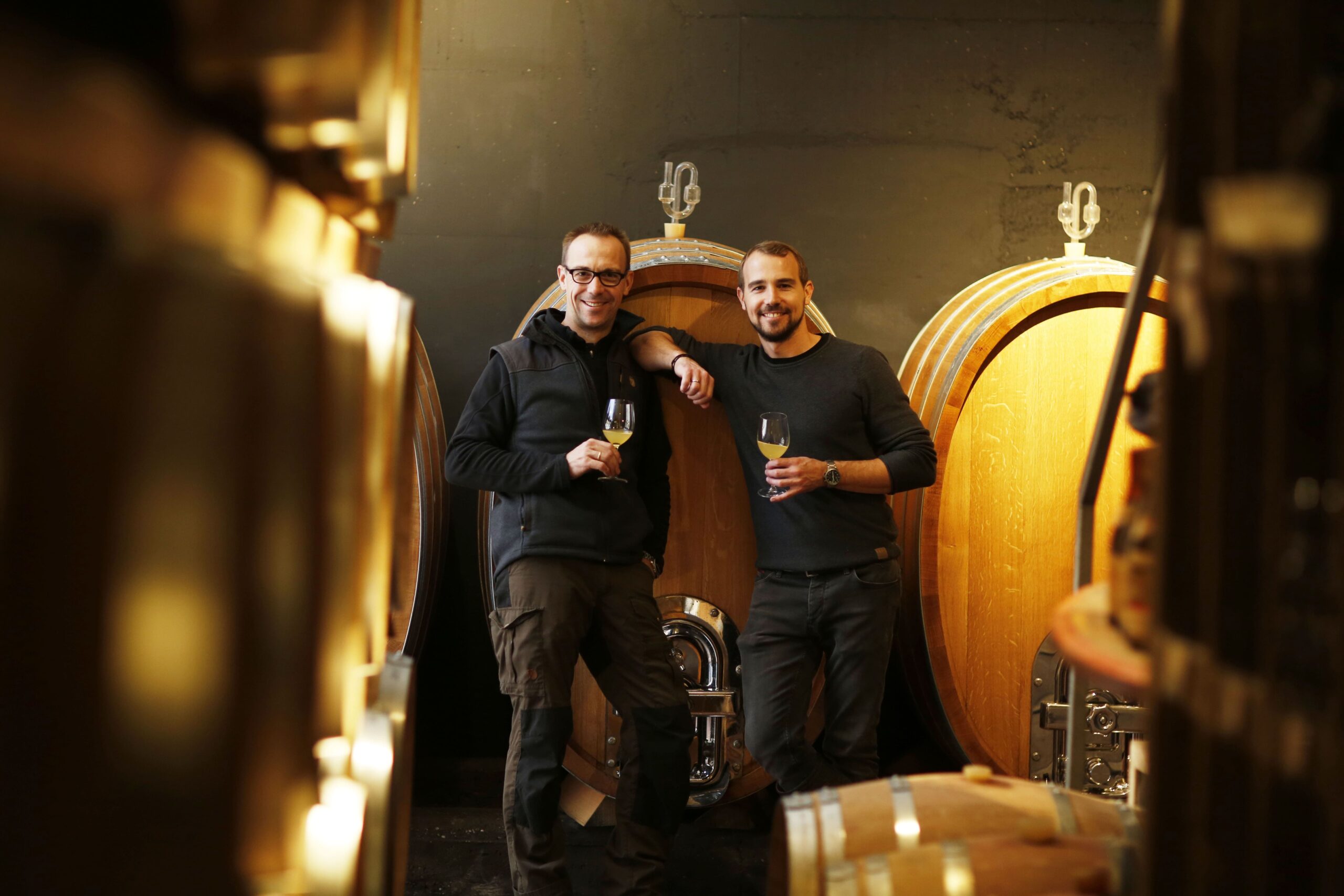 Mehr über den Artikel erfahren Flüssiges Gold aus Fellbach: warum die Weine vom Weingut Aldinger unsere Region erobern